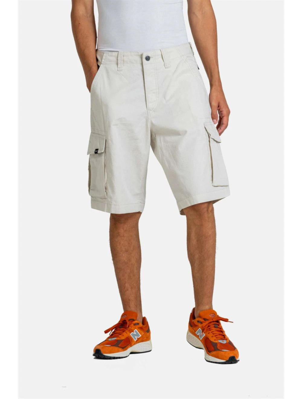 That is a Pants Reell New Cargo Short flat white