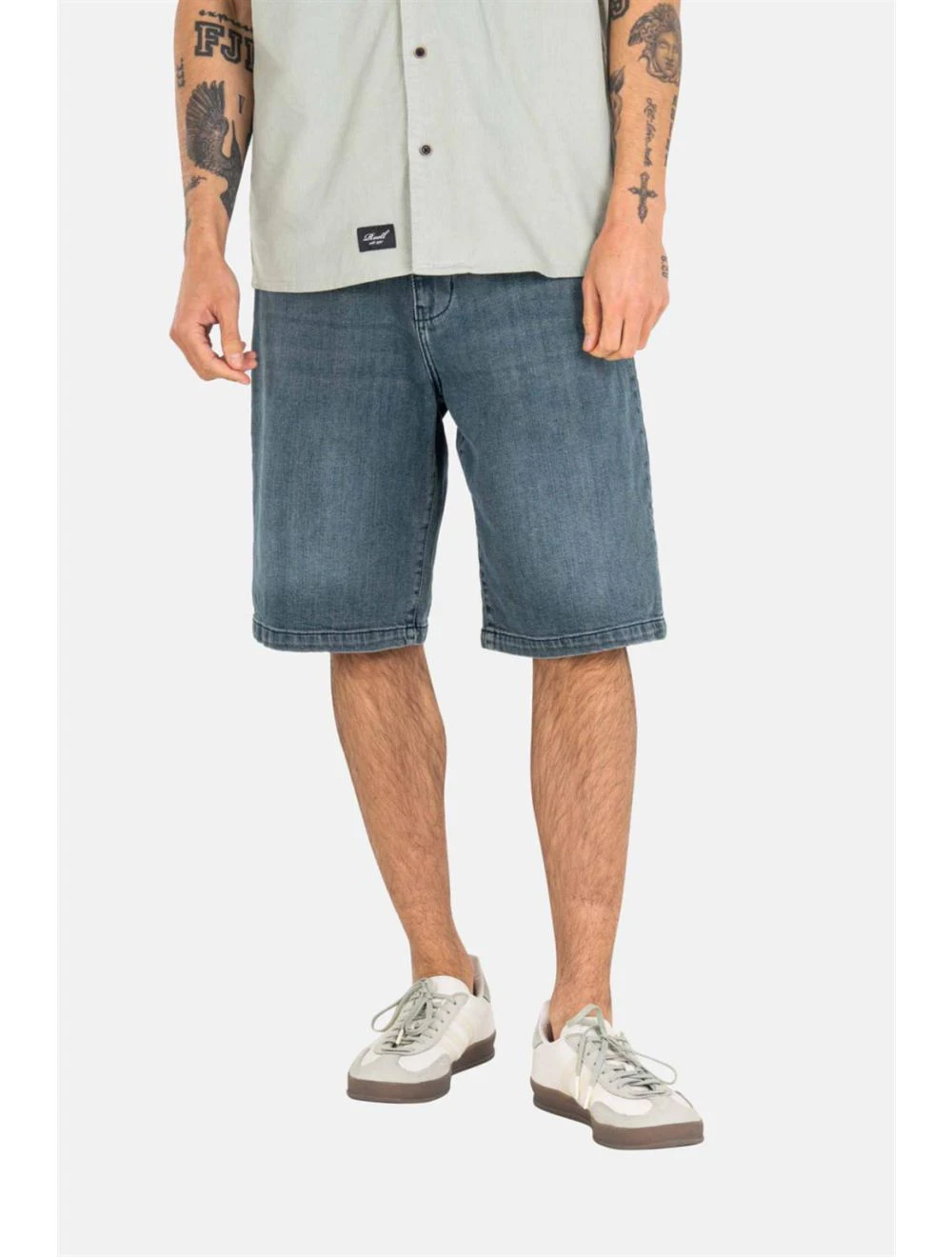 Reell Solid Short