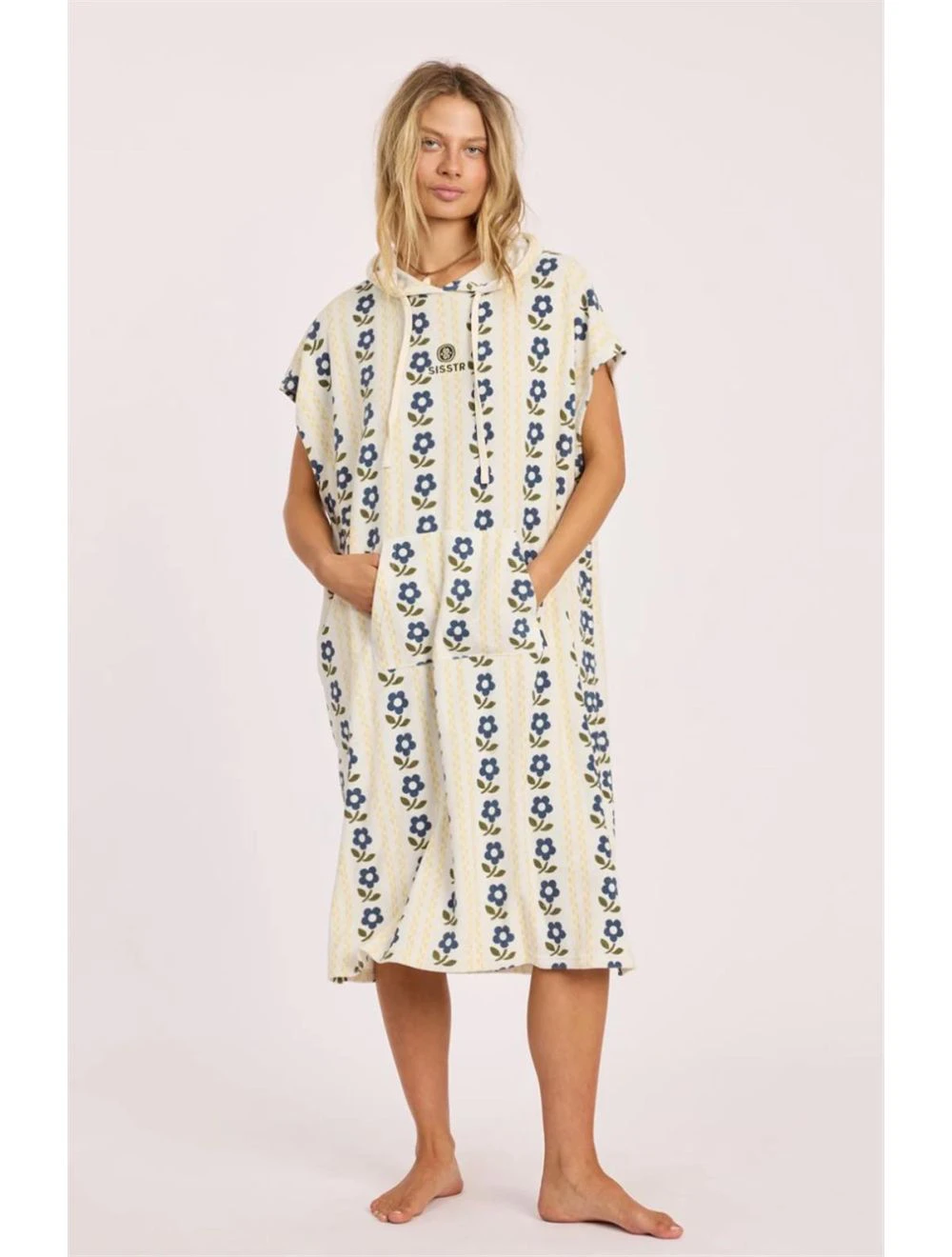 That is a Towel;  Sisstr Charlie Hooded Towel Sea-salt Sea-salt