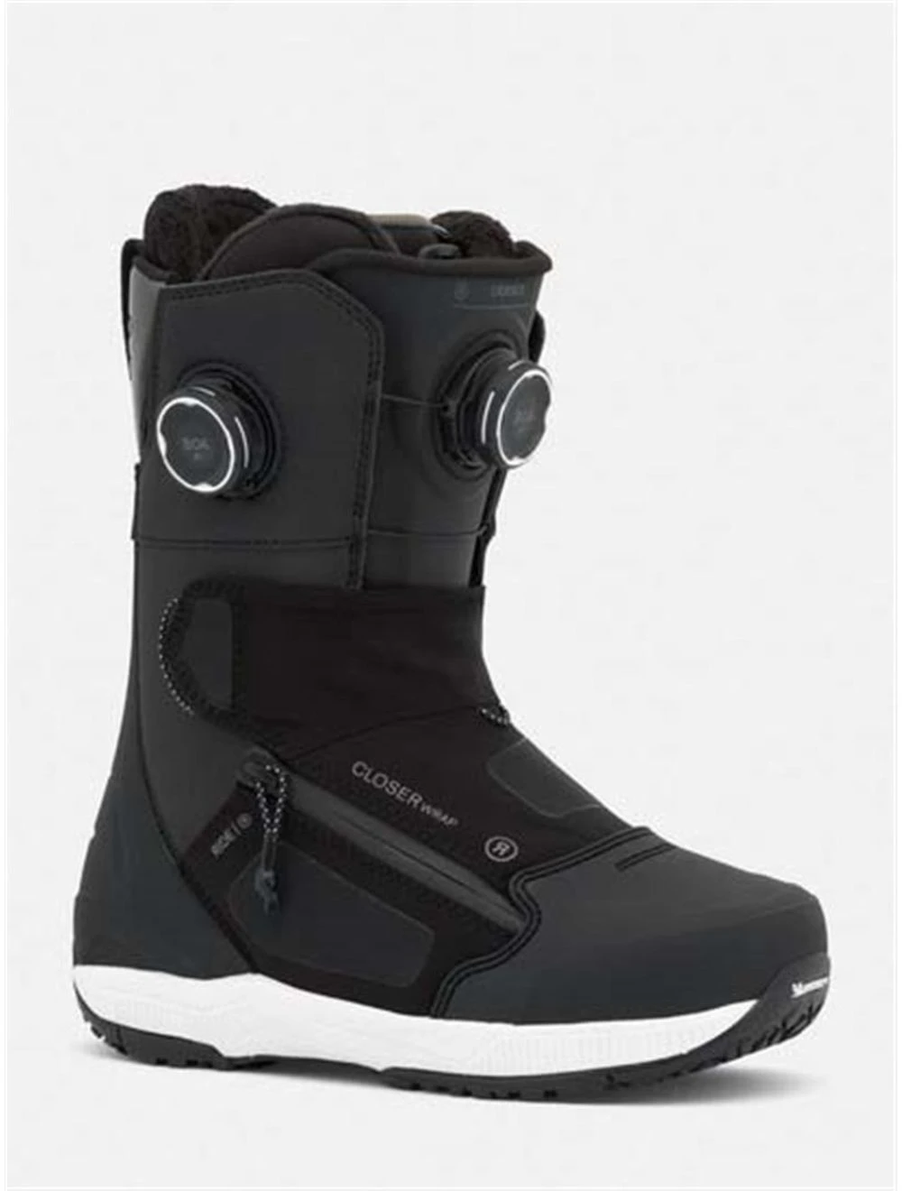 That is a Snowboard Boots Ride Cadence 26/27 Black Black