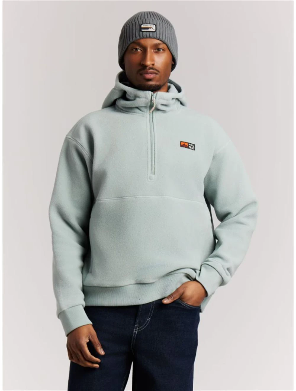 That is a Pullover Protest PRTBright Hoody Moonstonegrey Moonstonegrey