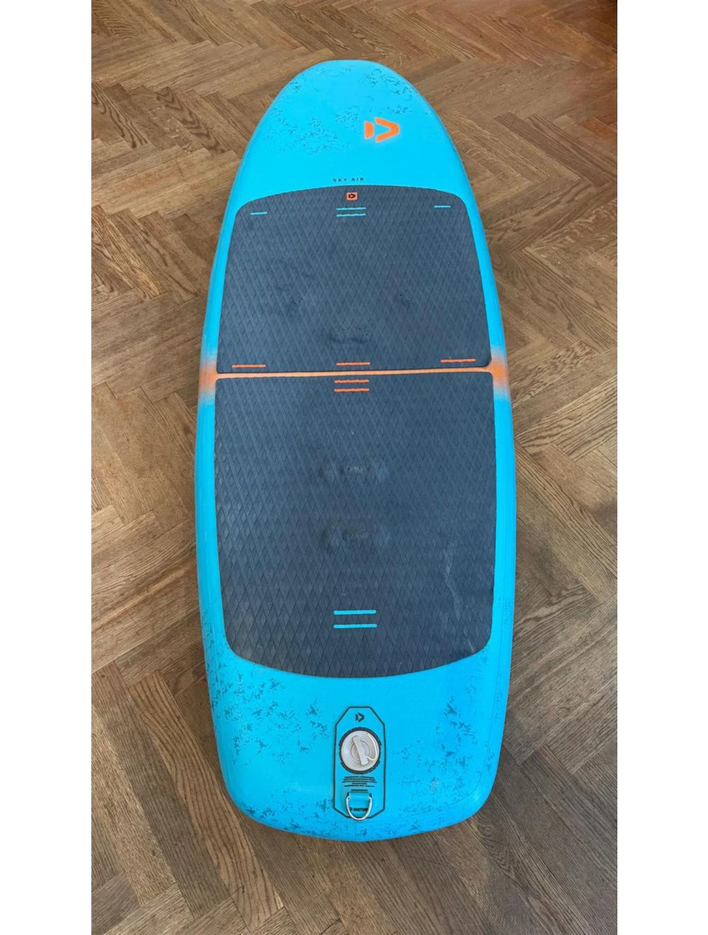 That is a Wingfoil Board; Duotone Testboard Sky Air