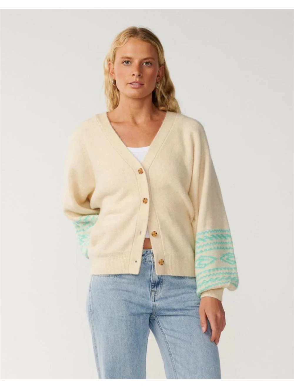 That is a Cardigan Rip Curl Bossa Nova Jacquard Cardigan Brazilian Sand Brazilian Sand